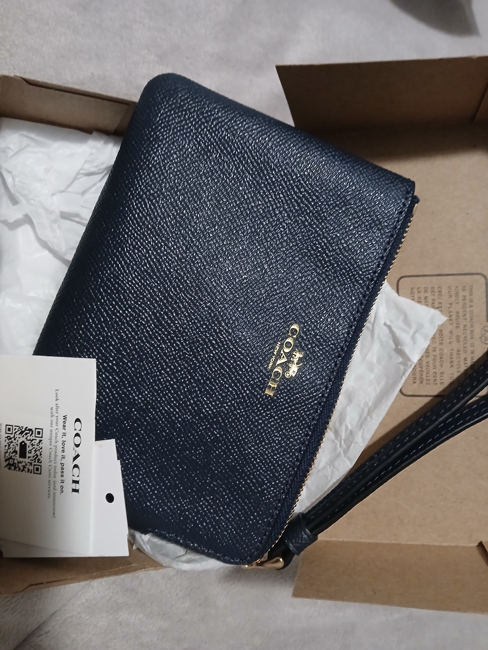 Coach Navy Pebbled Leather Zip Wristlet with Gold Hardware
